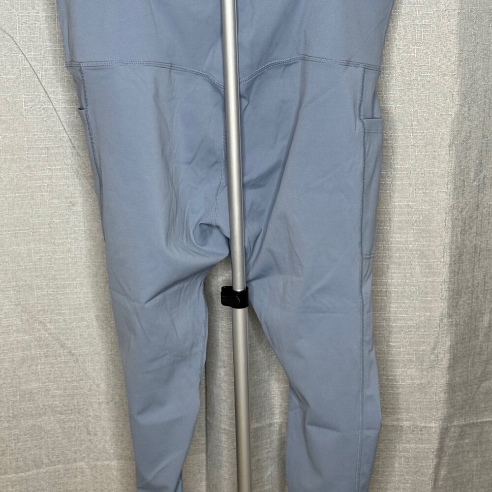 Guillia Women's Naked Feeling High Waisted Yoga Capris with Pockets - Size XXL - Picture 5 of 6